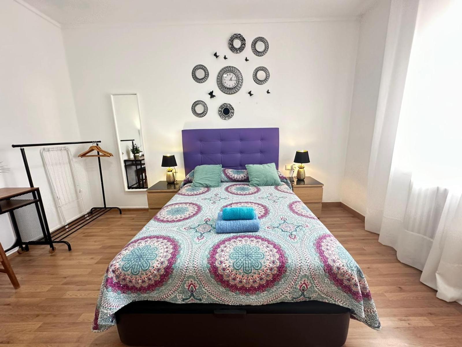 Bed & Breakfast In Rambla Catalunya *
