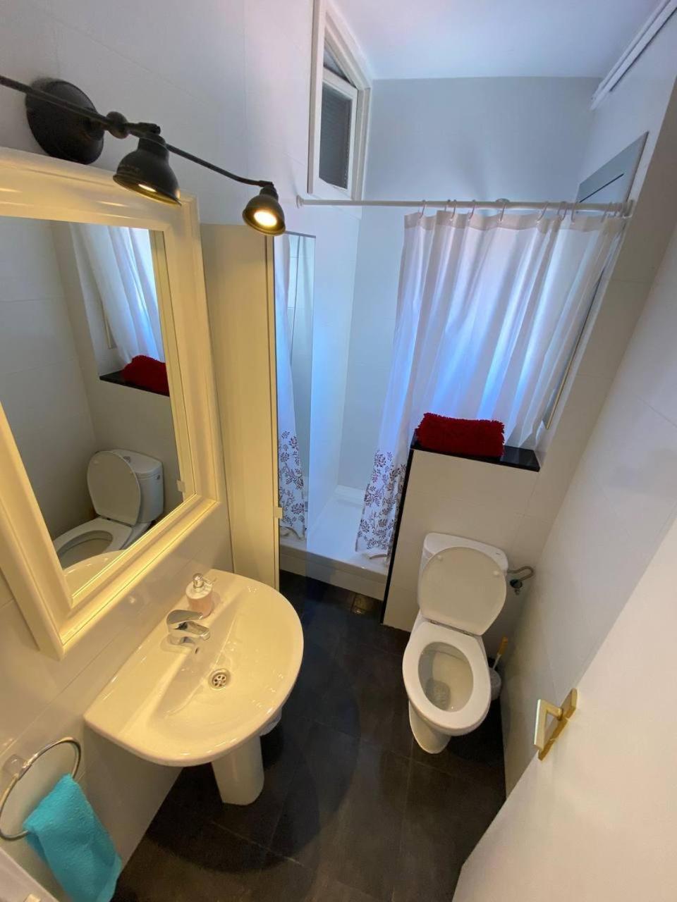 Bed & Breakfast In Rambla Catalunya